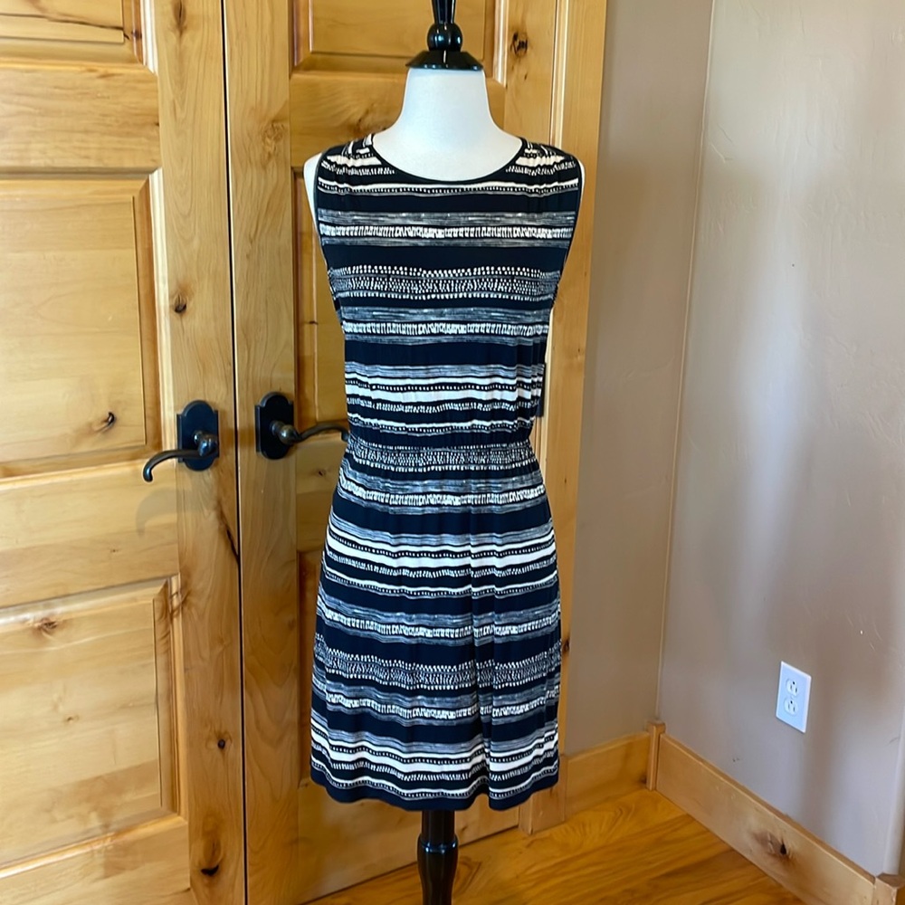 LOFT Summer Dress - Medium